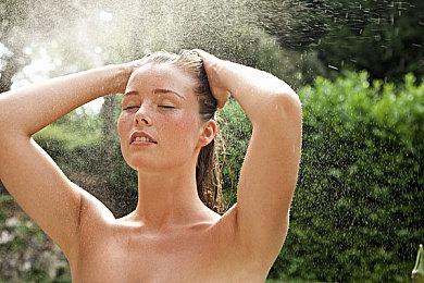 《无限试驾：太阳王冠》解锁豪车玩家需花上百小时